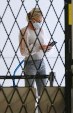 KATIE HOPKINS Deported at Sydney Airport 07/19/2021