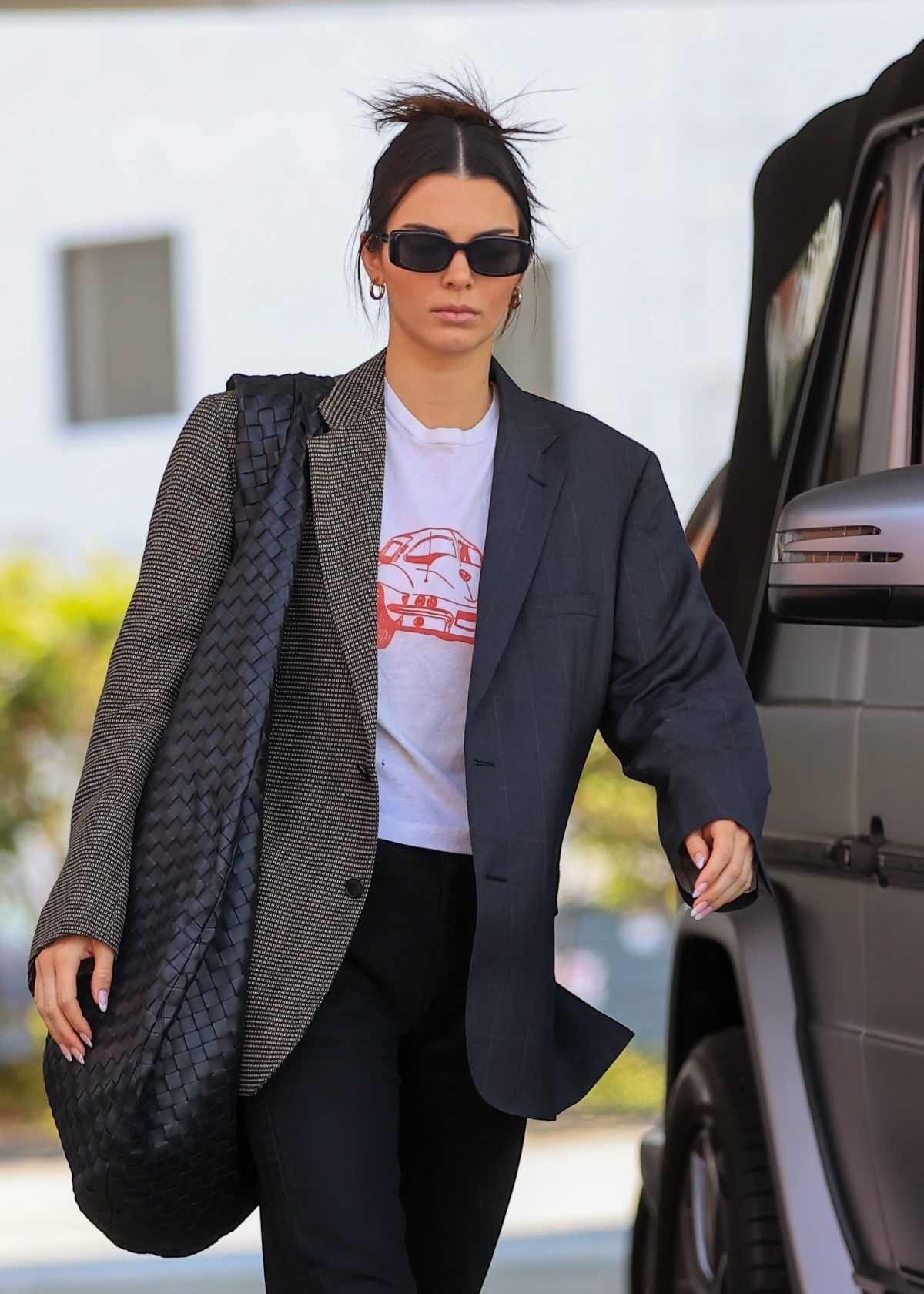 KENDALL JENNER Out for Lunch in Beverly Hills 07/13/2021 – HawtCelebs