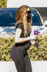 KHLOE KARDASHIAN Out and About in Calabasas 07/19/2021