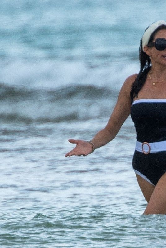 LAUreN SILVERMAN in Swimsuit in Barbados 07/25/2021