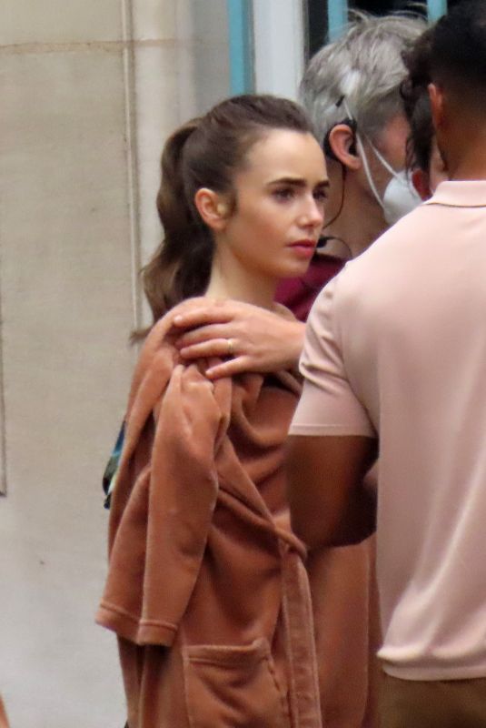LILY COLLINS on the Set of Emily in Paris in Paris 07/09/2021