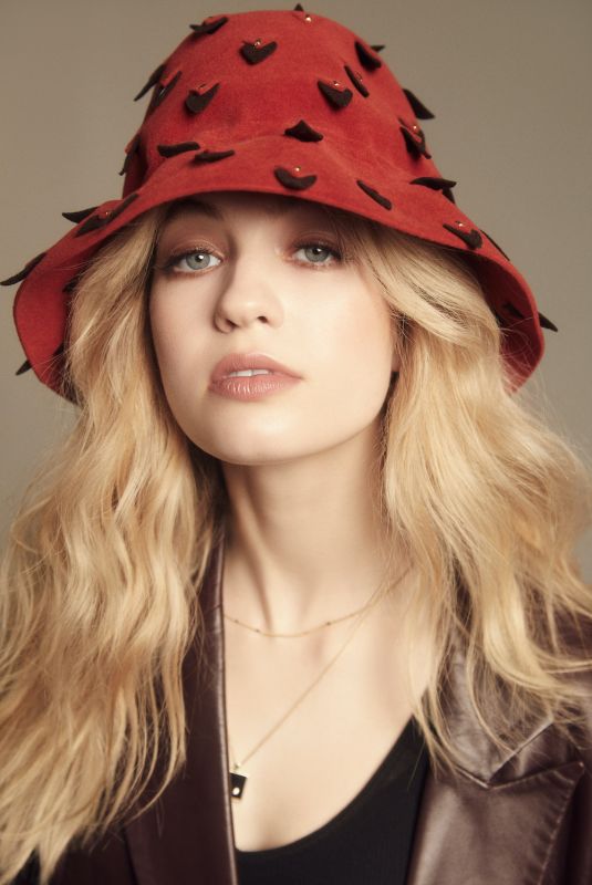 OLIVIA SCOTT WELCH for V Magazine, 2021
