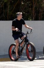 RENEE ZELLWEGER and Ant Anstead Out in Laguna Beach 07/05/2021