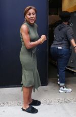 ROBIN ROBERTS Arrives at ABC Studios in New York 07/06/2021