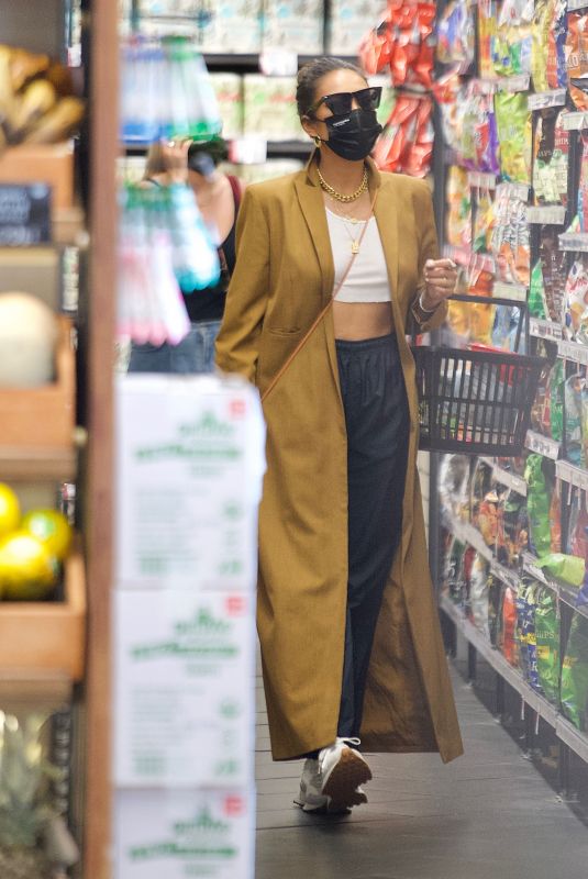 SHAY MITCHELL Shopping for Groceries in Los Angeles 07/19/2021