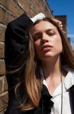 SOPHIE COOKSON for Contentmode Magazine, July 2021