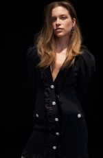 SOPHIE COOKSON for Contentmode Magazine, July 2021