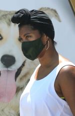 TAYLOR SIMONE LEDWARD Picks up Her Dog from Daycare in Los Angeles 07/09/2021