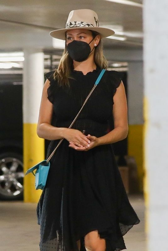 VANESSA MINNILLO at Erewhon Market in West Hollywood 07/27/2021