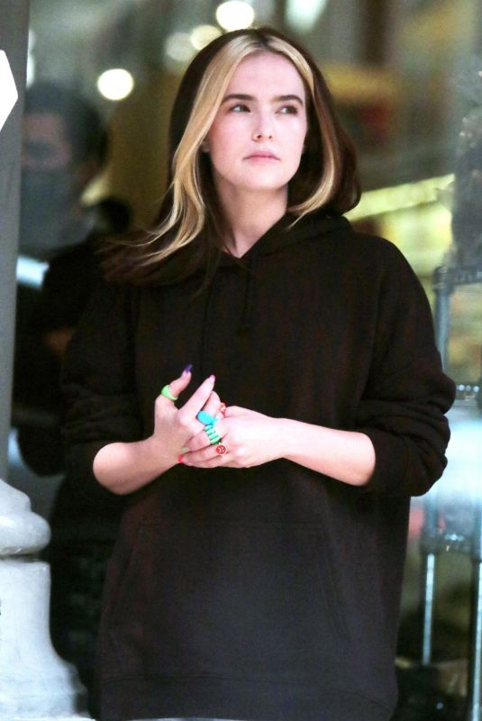 ZOEY DEUTCH Out Shopping in New York 07/30/2021