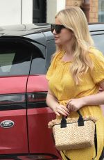 AMY HART Out for Lunch with Friends in Portsmouth 08/08/2021