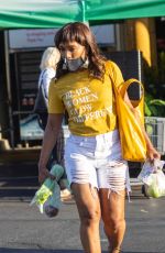 ANGELA BASSETT Shopping at Whole Foods in Los Angeles 08/09/2021