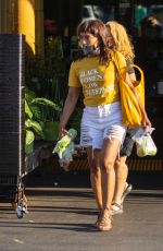 ANGELA BASSETT Shopping at Whole Foods in Los Angeles 08/09/2021