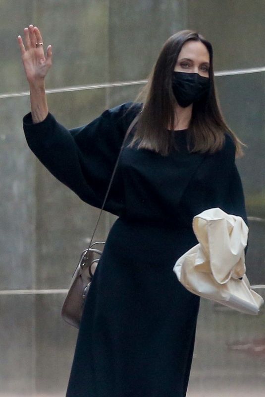 ANGELINA JOLIE Leaves an Office in Beverly Hills 08/23/2021
