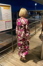 ANNA WINTOUR Leaves Dolce & Gabbana Fashion Show in Venice 08/29/2021