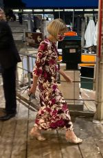 ANNA WINTOUR Leaves Dolce & Gabbana Fashion Show in Venice 08/29/2021