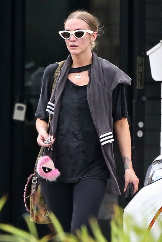 ASHLEE SIMPSON at a Gym in Studio City 08/21/2021