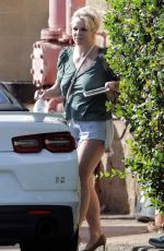 BRITNEY SPEARS Leaves Yoga Class in Hawaii 08/02/2021