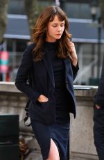 CAREY MULLIGAN on the Set of She Said in Bryant Park in New York 08/17/2021