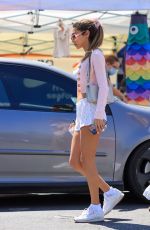 CHANTEL JEFFRIES Shopping at Farmers Market In West Hollywood 08/29/2021