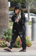 CHRISTINA AGUILERA Catch a Private Jet Out of LAX 08/29/2021