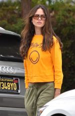 EIZA GONZALEZ Picks up Lunch at Joan