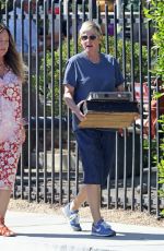 ELLEN DEGENERES Shopping for Antiques at a Garden Center in Montecito 08/04/2021