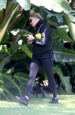 ERIKA JAYNE Heading to Morning Workout in Los Angeles 08/16/2021