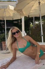 FRIDA AASEN - Instagram Photos 08/01/2021