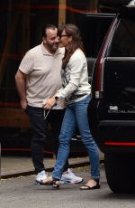 JENNIFER GARNER Out and About in New York 08/16/2021