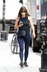 JENNIFER GARNER Out in New York 08/16/2021