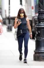 JENNIFER GARNER Out in New York 08/16/2021