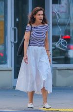 KATIE HOLMES Out for Dinner in New York 08/11/2021