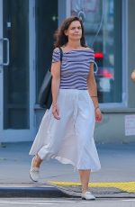 KATIE HOLMES Out for Dinner in New York 08/11/2021