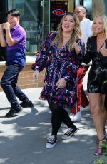 KELLY CLARKSON and KRISTIN CHENOWETH on the Set of a Music Video for Season Premiere of Kelly Clarkson Show 08/24/2021