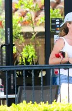 KENDRA WILKINSON Out for Lunch in Agoura Hills 08/10/2021