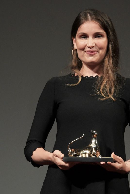 LAETITIA CASTA Receives Davide Campari Excellence Award at 2021 Locarno Film Festival 08/05/2021