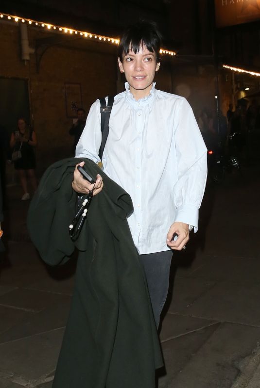 LILY ALLEN Leaves Noel Coward Theatre in London 08/28/2021