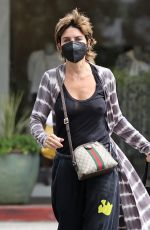 LISA RINNA Shopping at Towne in Beverly Glen in Los Angeles 08/21/2021