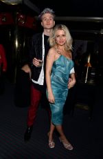 LOTTIE MOSS at Medahuman