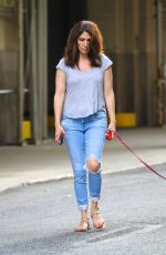 LYNDA LOPEZ Out wuth Her Dog in New York 08/26/2021