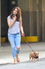 LYNDA LOPEZ Out wuth Her Dog in New York 08/26/2021