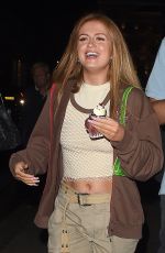 MAISIE SMITH at Mrs Riot Cocktail Bar and Live Music Venue in Covent Garden 08/07/2021