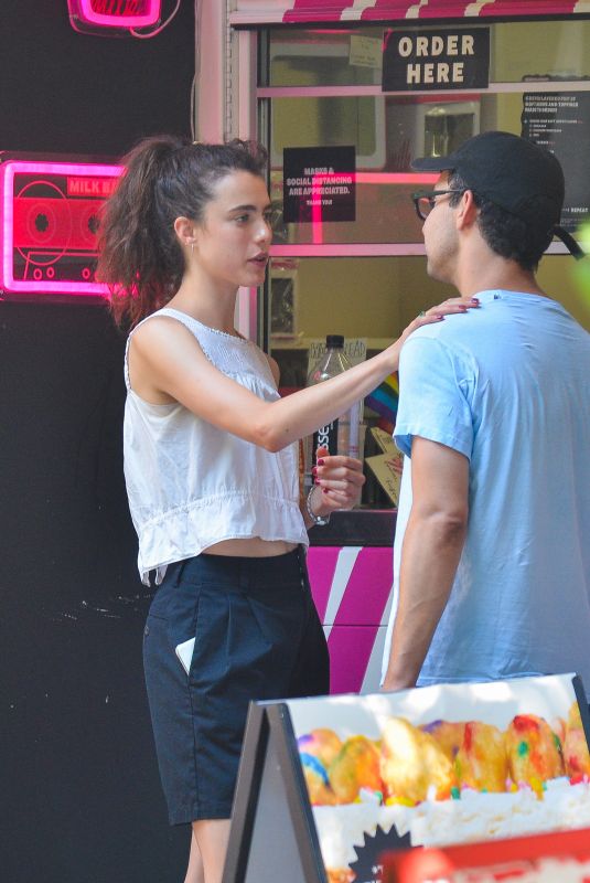 MARGARET QUALLEY and Jack Antonoff Out in New York 08/14/2021