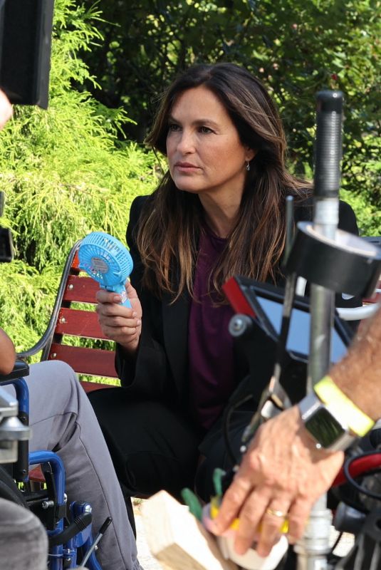 MARISKA HARGITAY on the Set of Law and Order: Special Victims Unit in Hudson River Park 08/25/2021