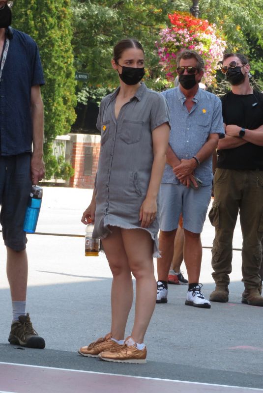 MELANIE SCOFRANO Directing an Episode of The Hardy Boy in Toronto 08/26/2021