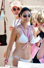 MELANIE SYKES in Bikini at a Beach in Venice 08/12/2021