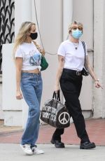 MILEY and TISH CYRUS Shopping for Furniture and Carpet on Melrose Avenue in West Hollywood 08/18/2021