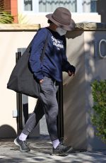 NATALIE PORTMAN Arrives at Airport in Sydney 08/12/2021