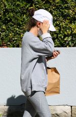 NATALIE PORTMAN Out and About in Sydney 08/05/2021